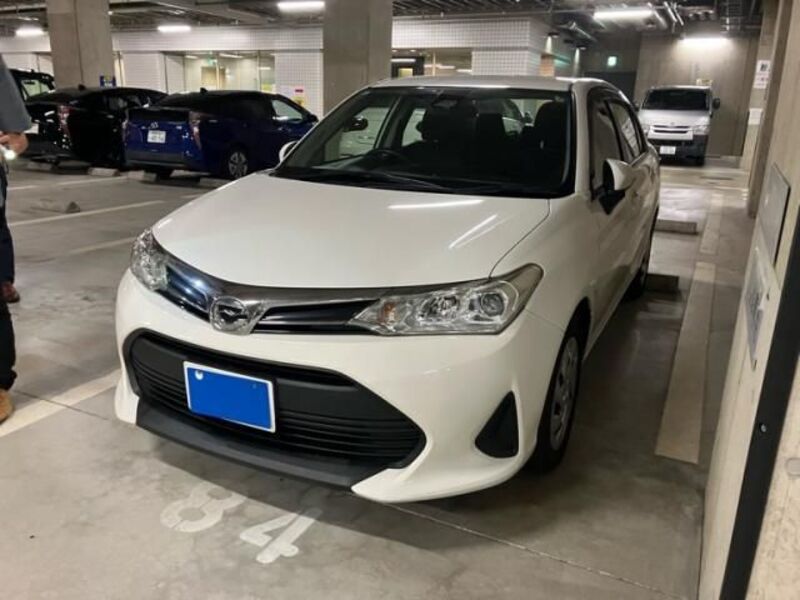COROLLA AXIO