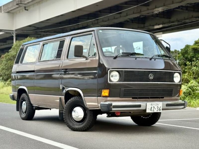 VOLKSWAGEN VANAGON
