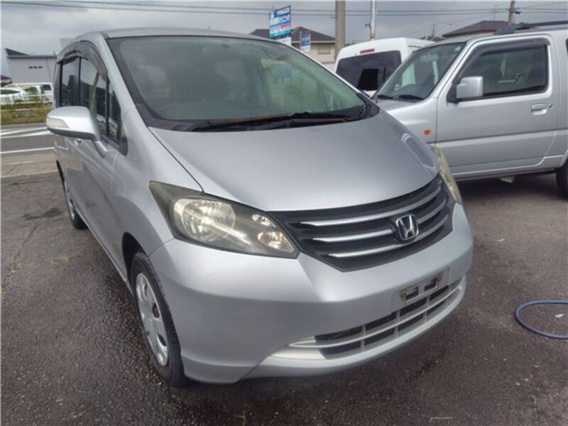 HONDA FREED