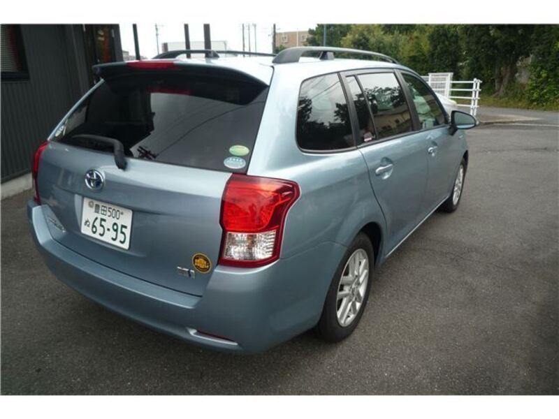 COROLLA FIELDER