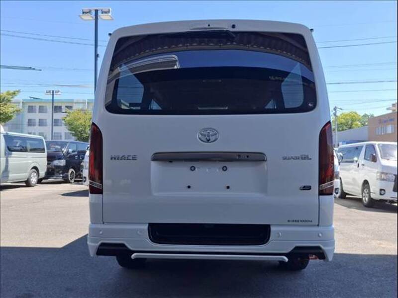 HIACE VAN