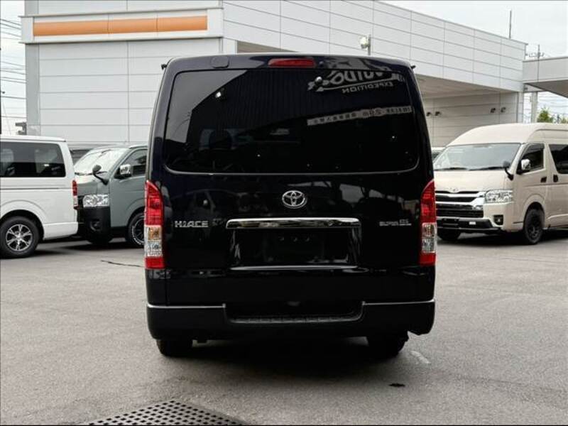 HIACE VAN