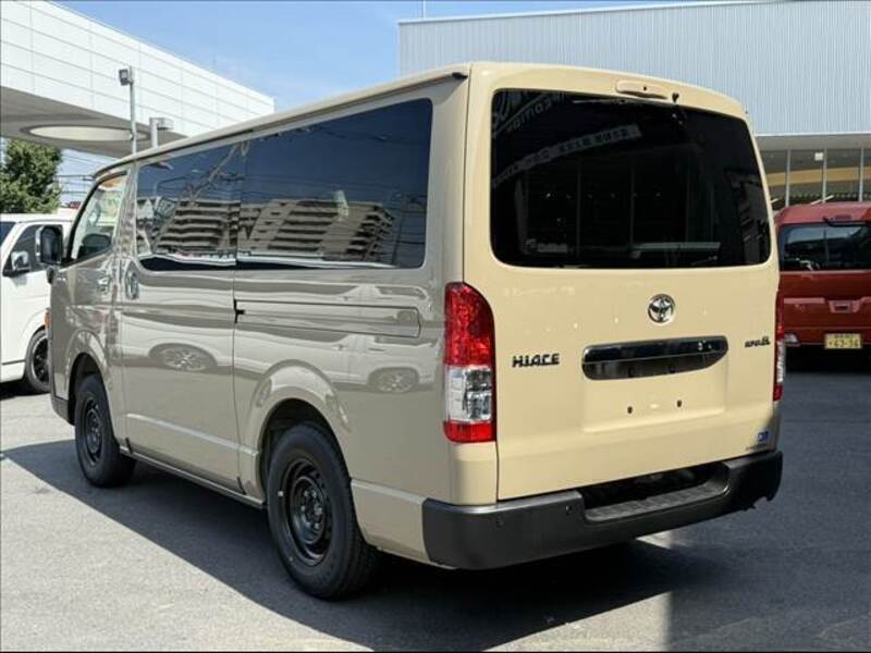 HIACE VAN