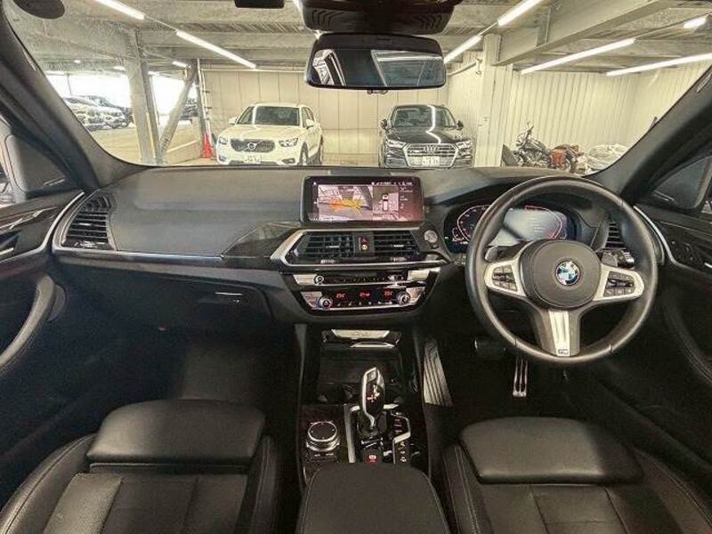 X3