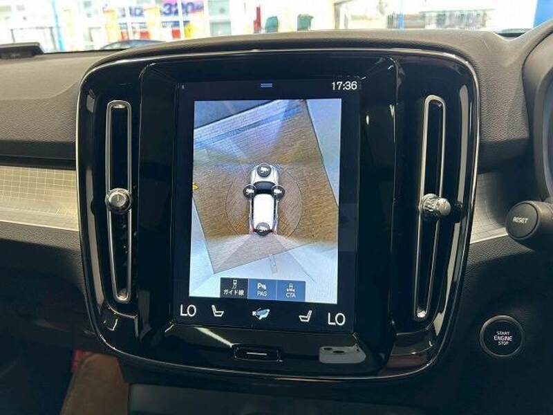 XC40