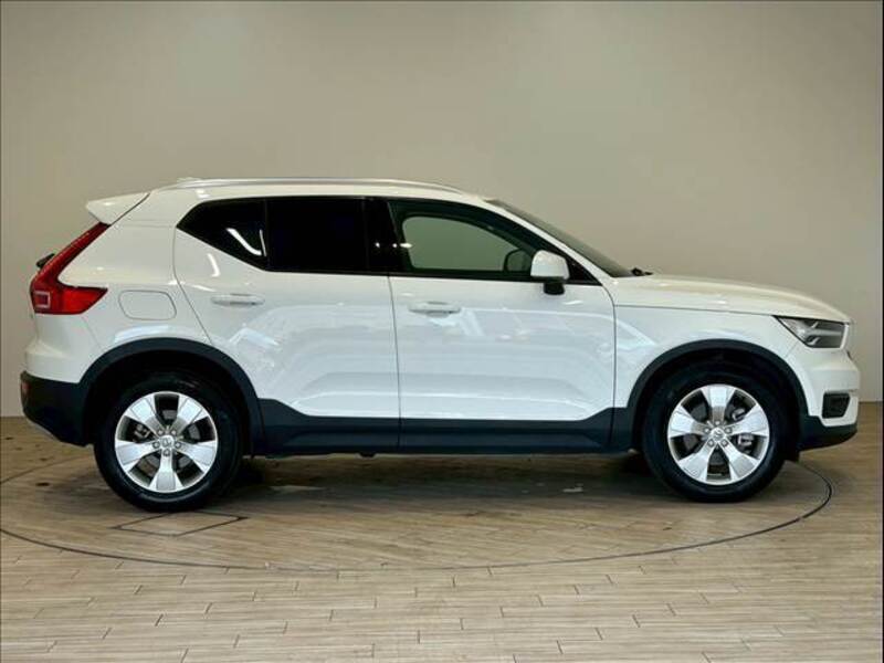 XC40