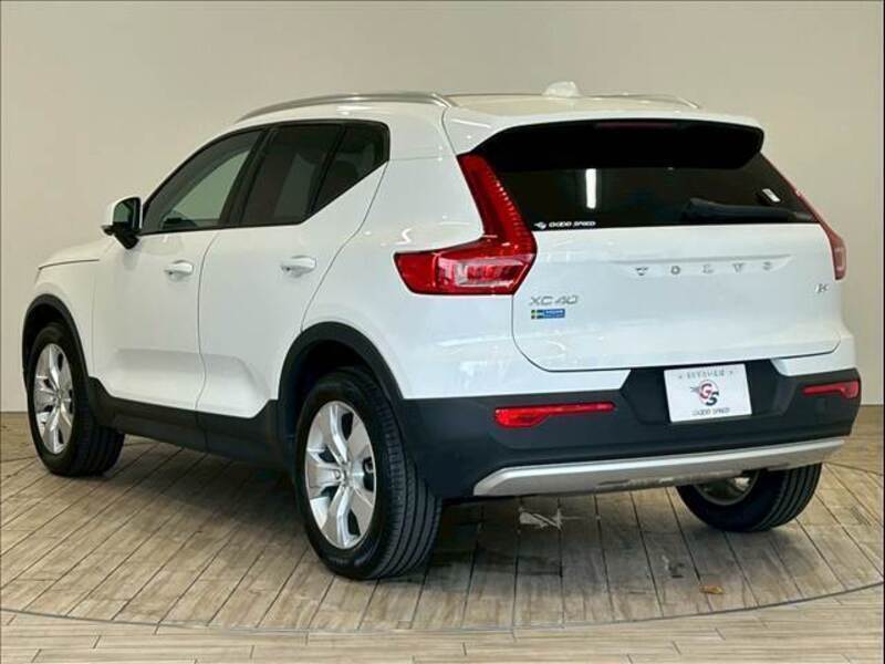 XC40