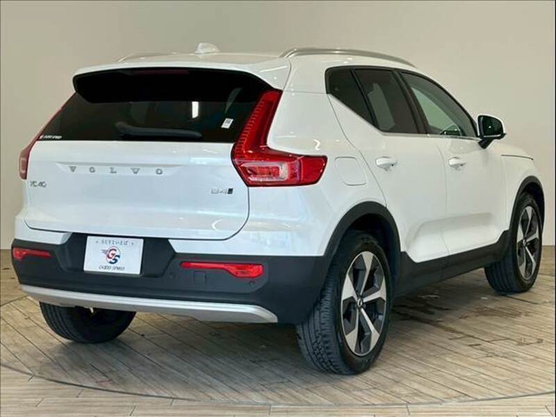XC40