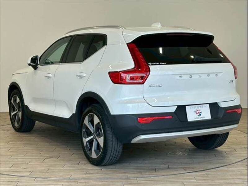 XC40