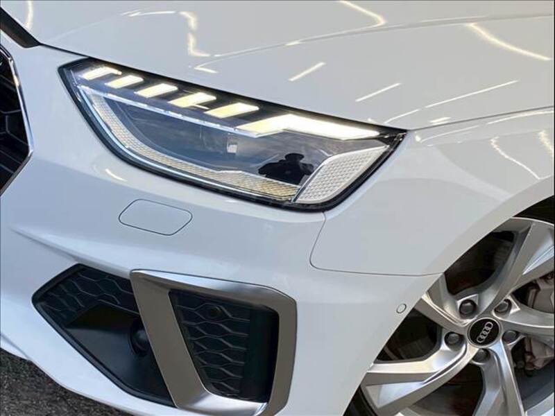 A4