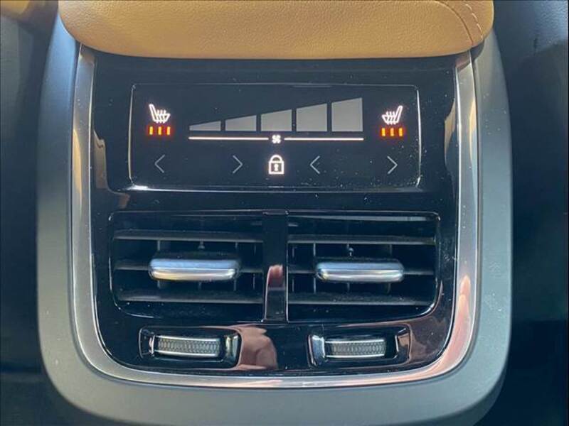 S60