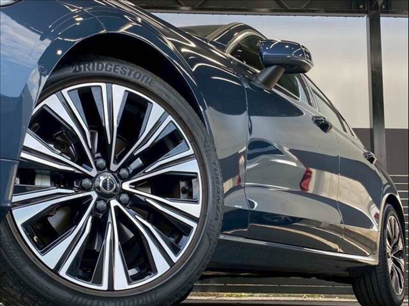 S60