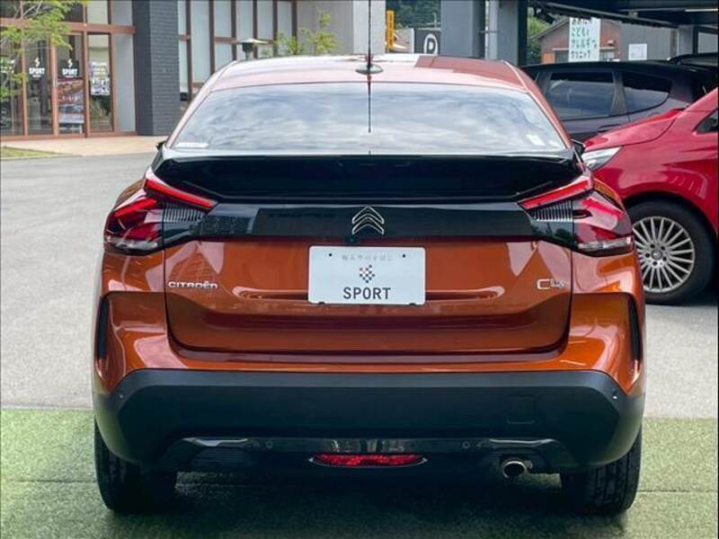 C4