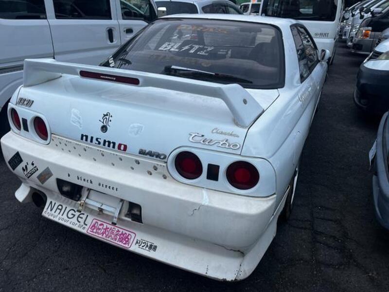 SKYLINE