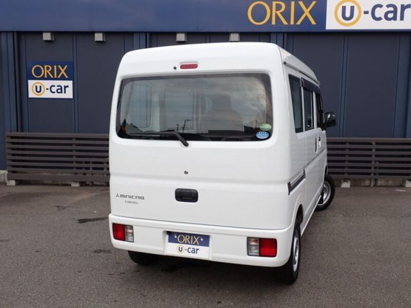MINICAB VAN