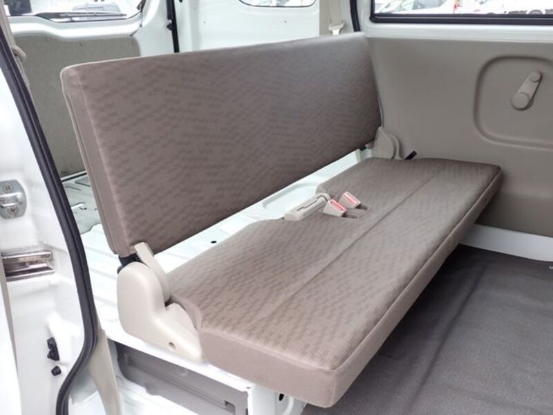 MINICAB VAN
