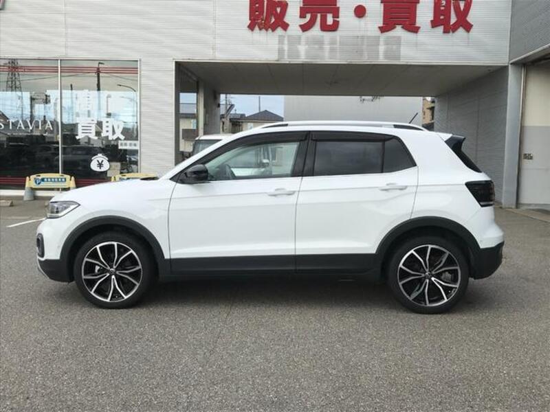 T CROSS