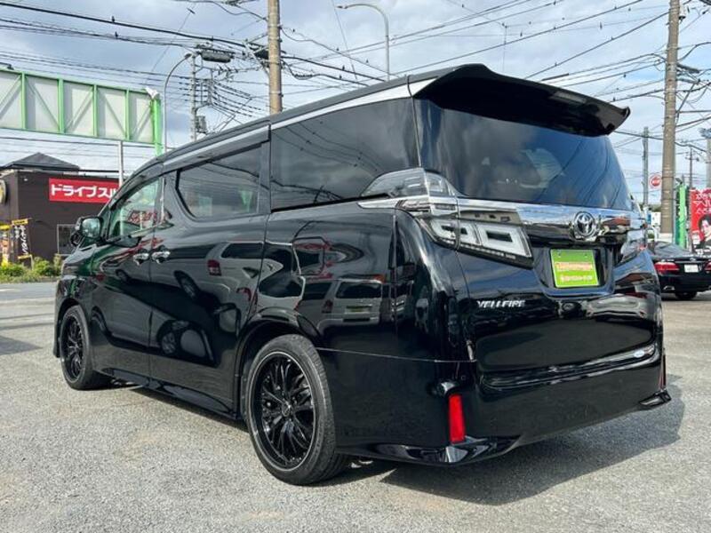 VELLFIRE