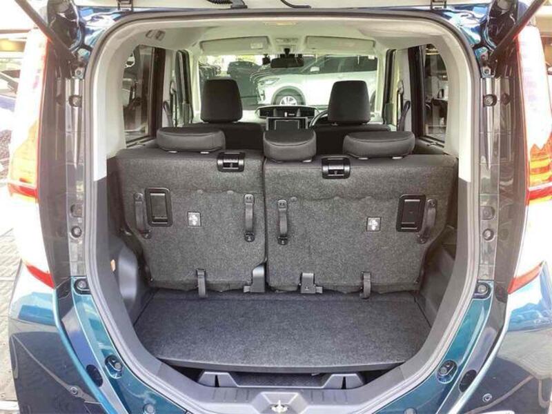 ROOMY