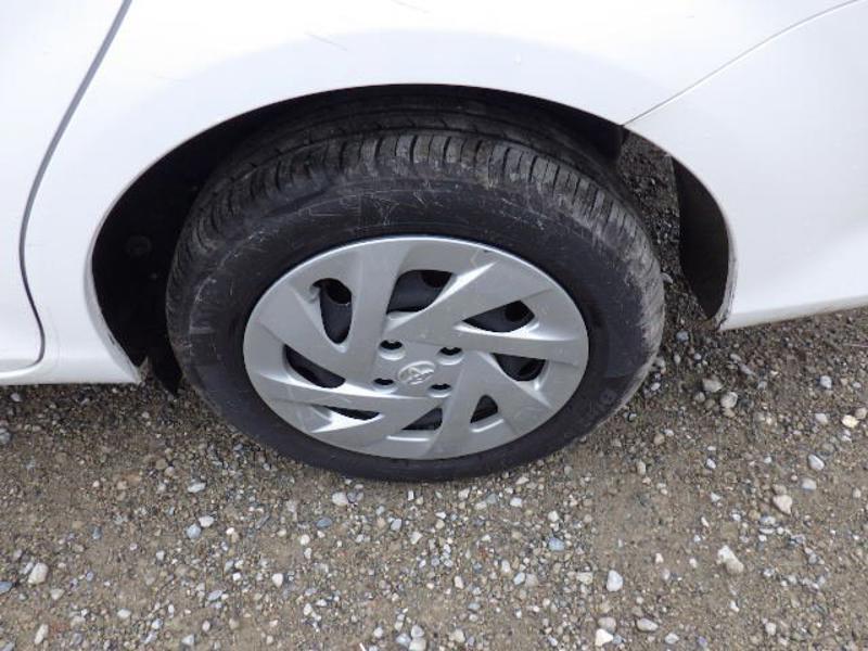 COROLLA AXIO