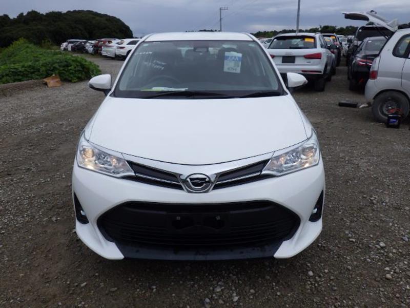 COROLLA AXIO