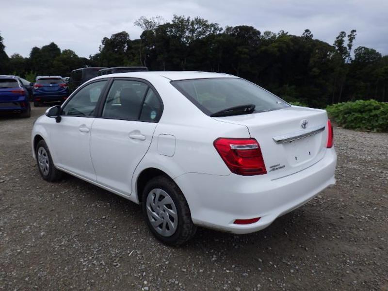 COROLLA AXIO