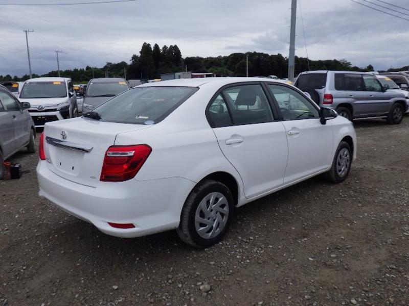 COROLLA AXIO