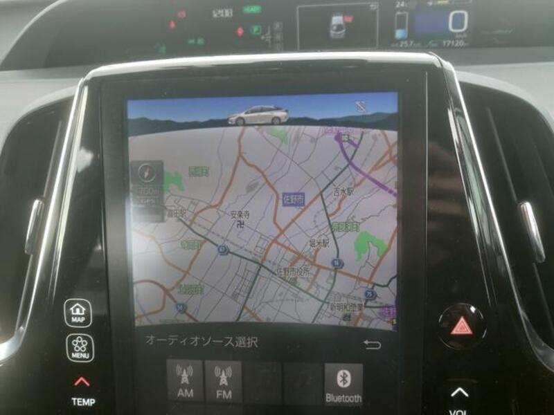 PRIUS PHV