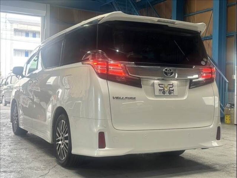 VELLFIRE