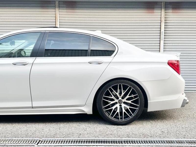7 SERIES