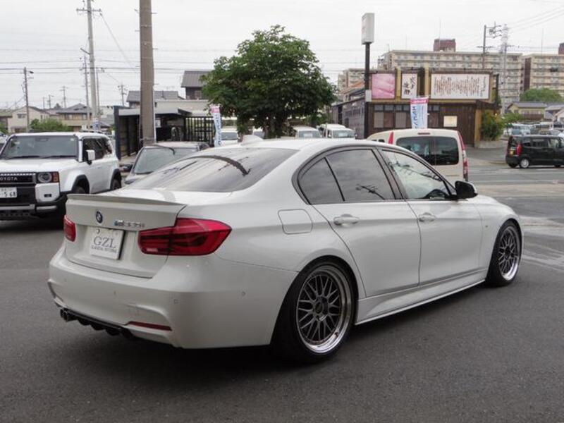3 SERIES