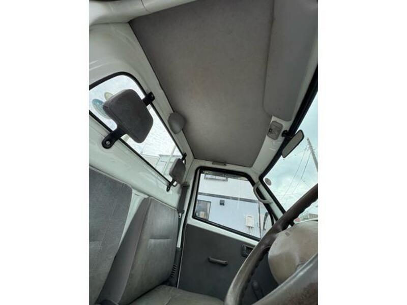 MINICAB TRUCK