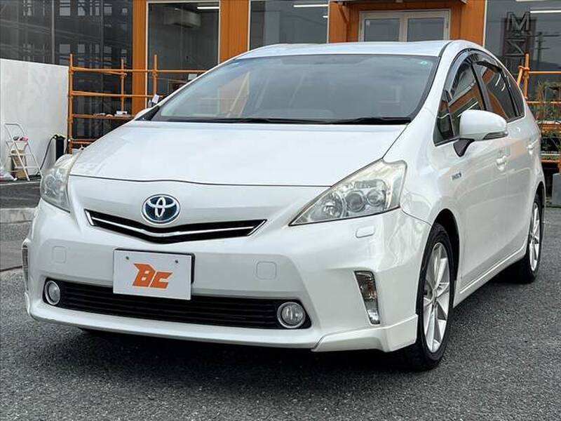PRIUS ALPHA