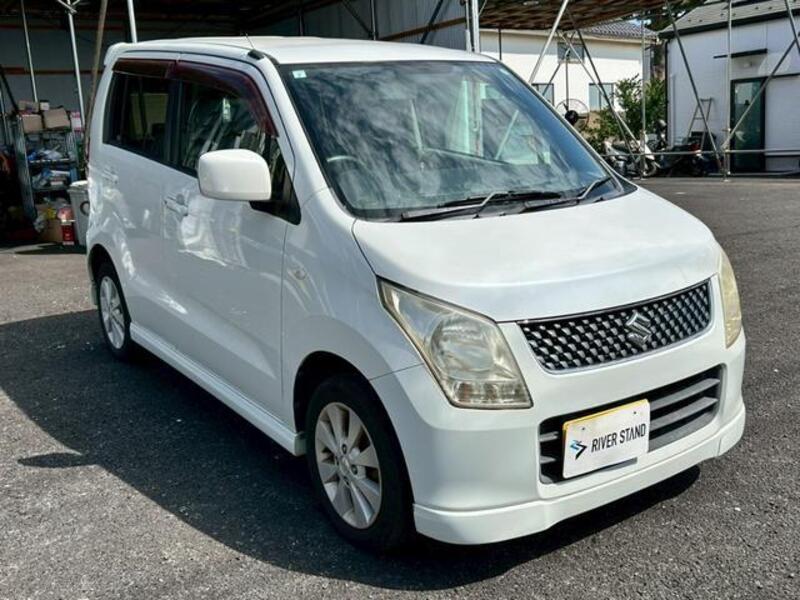 WAGON R