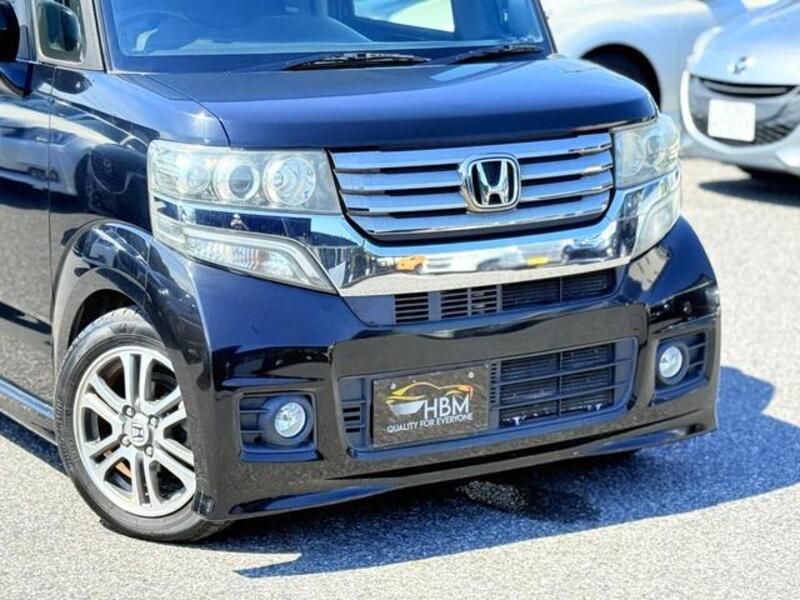 N BOX CUSTOM