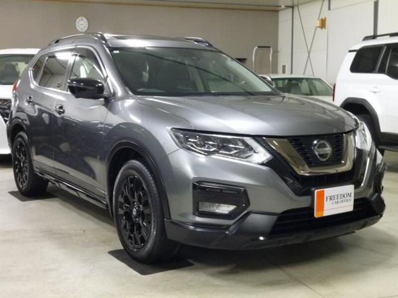 X-TRAIL