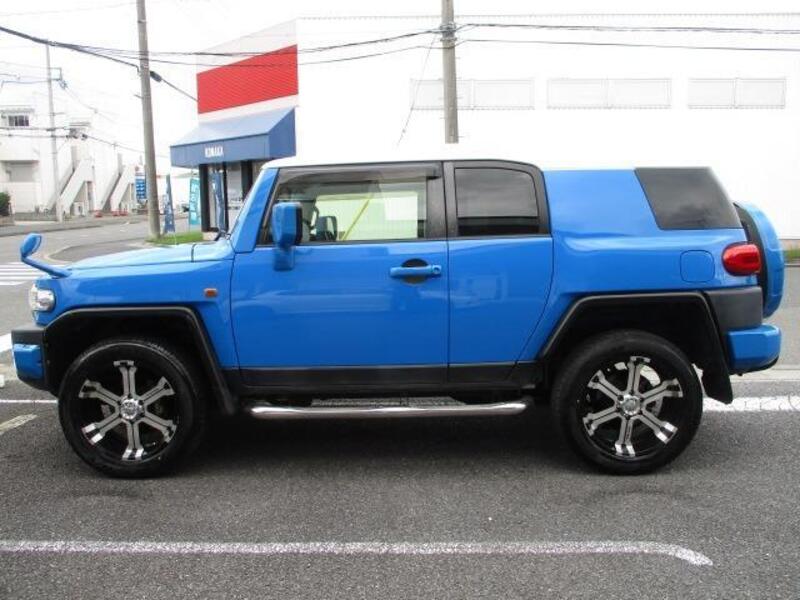 FJ CRUISER