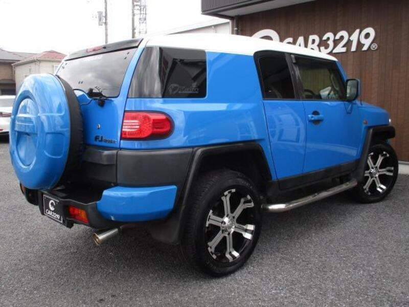 FJ CRUISER