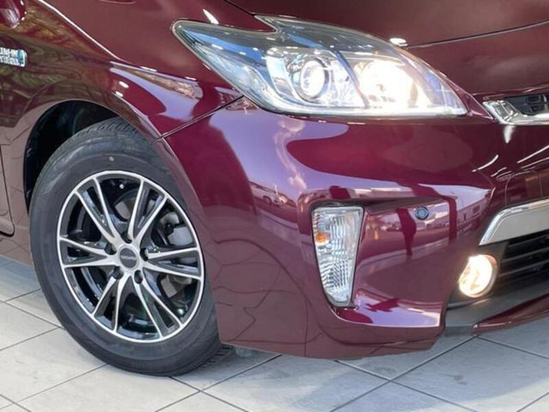 PRIUS PHV