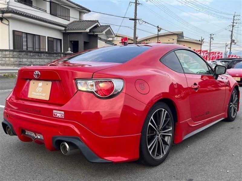 86