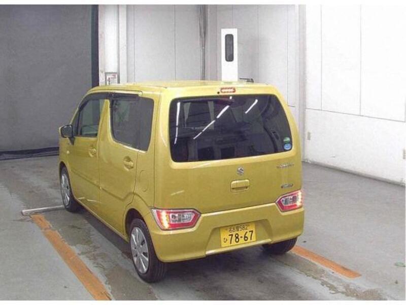 WAGON R