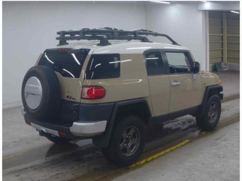 FJ CRUISER