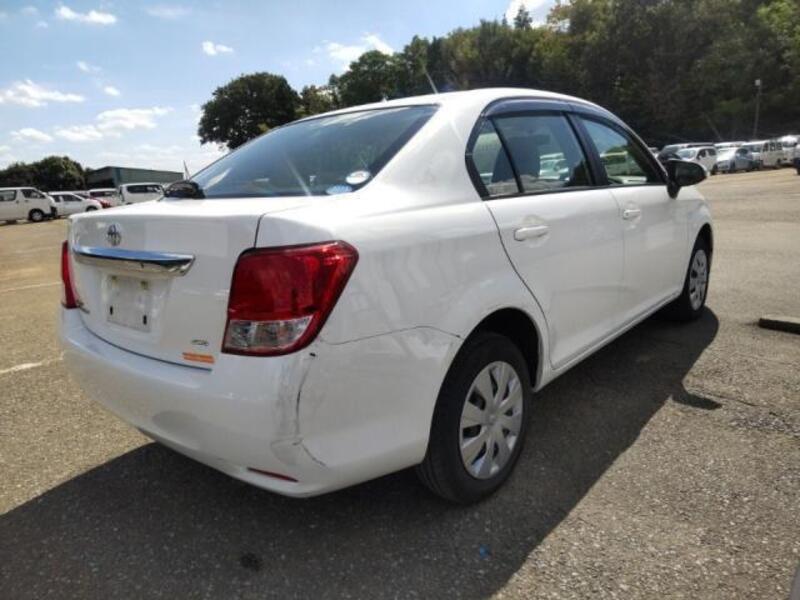 COROLLA AXIO