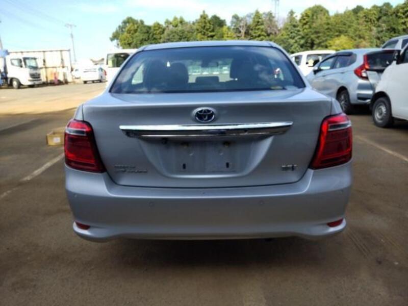 COROLLA AXIO