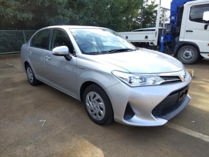 COROLLA AXIO