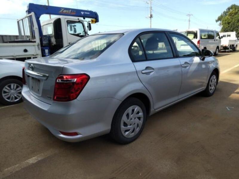 COROLLA AXIO