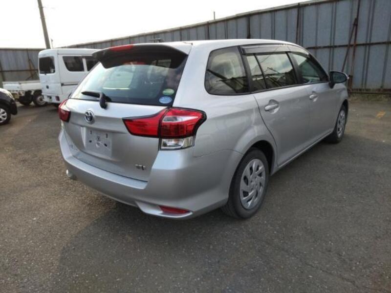 COROLLA FIELDER