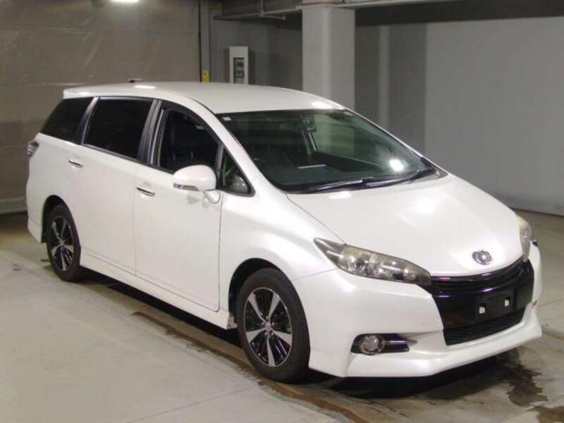 TOYOTA WISH