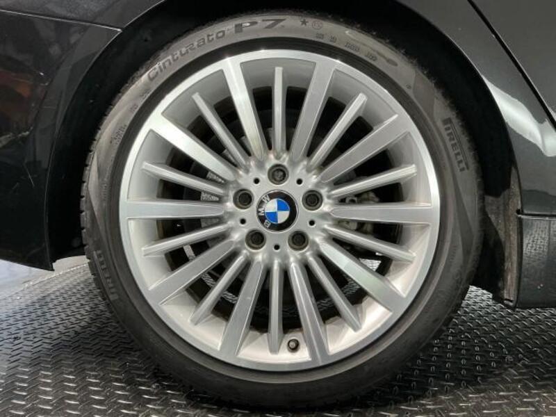 4 SERIES