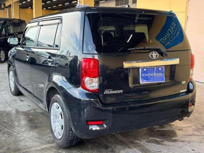 COROLLA RUMION